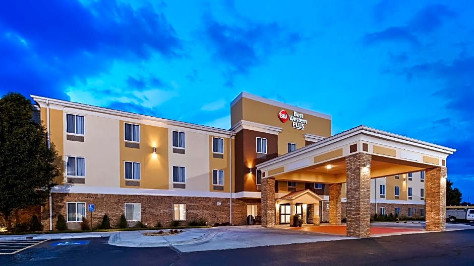 Best Western Plus Liberal Hotel & Suites