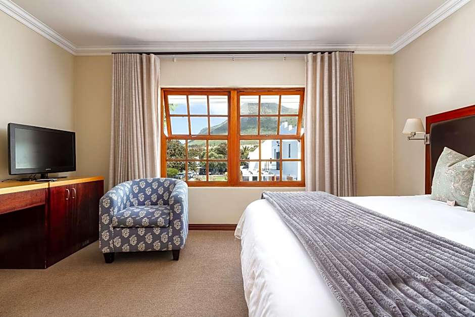 Noordhoek Village Hotel