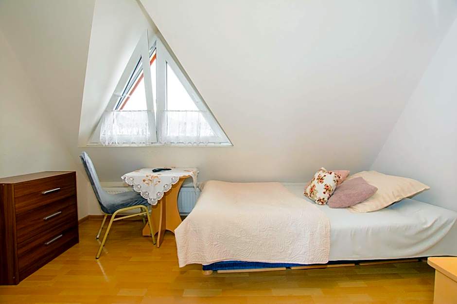 Villa Broniewskiego - Zakopane Apartamenty Pokoje