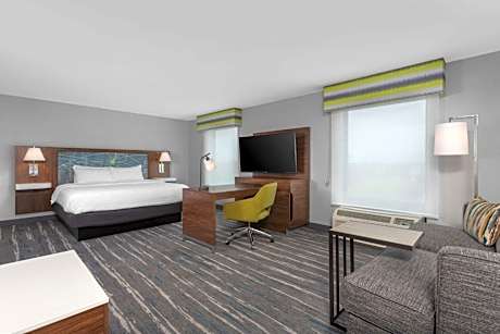 King Studio Suite with Sofa Bed - Non-Smoking