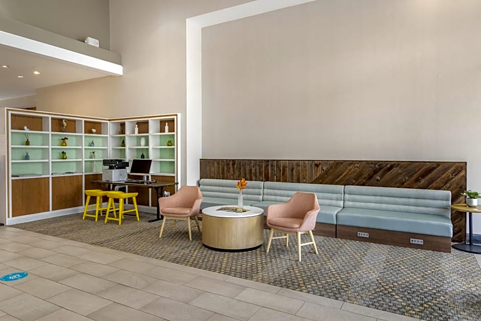 Holiday Inn Atlanta-Gas South Arena Area, an IHG Hotel By IHG