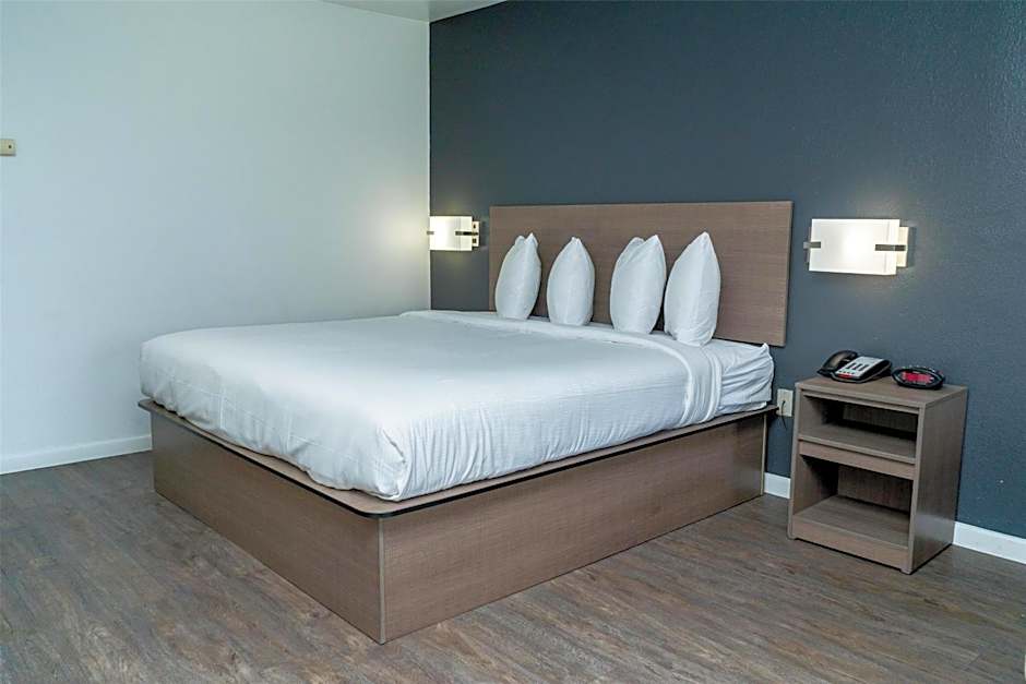 Americas Best Value Inn Donaldsonville