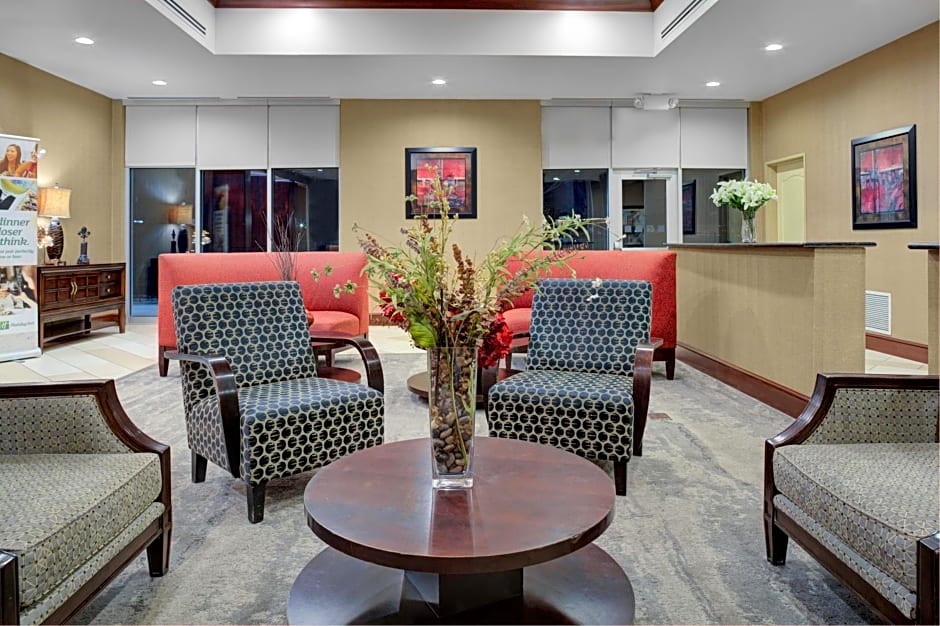 Holiday Inn Hotel & Suites Lima, an IHG Hotel