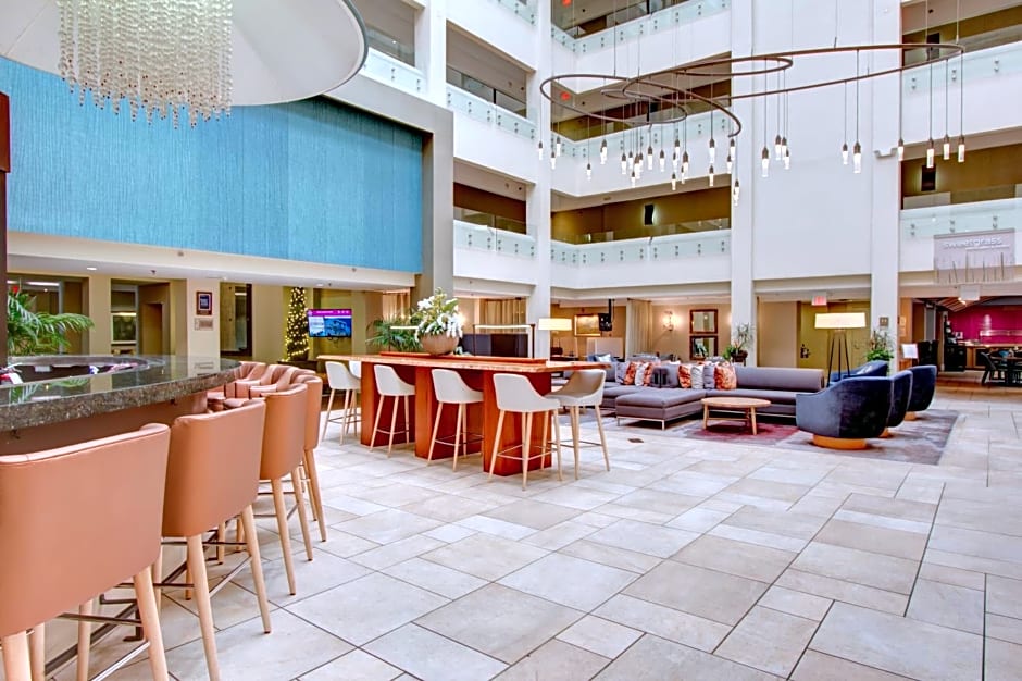 Crowne Plaza Charleston By IHG