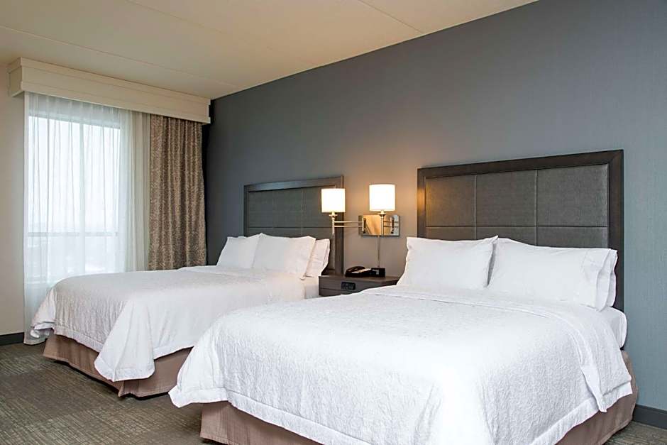 Hampton Inn By Hilton & Suites Grand Rapids Downtown