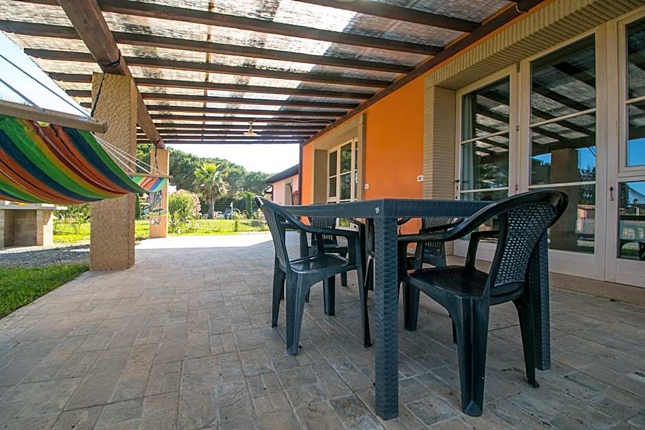 Fattoria Palazzeta - Pet & Family Friendly