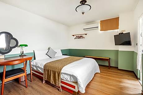 Double Room with Mountain View