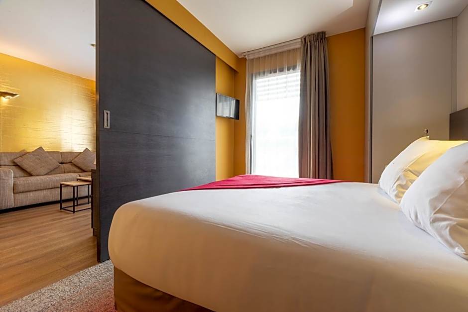 Appart Hotel Clement Ader