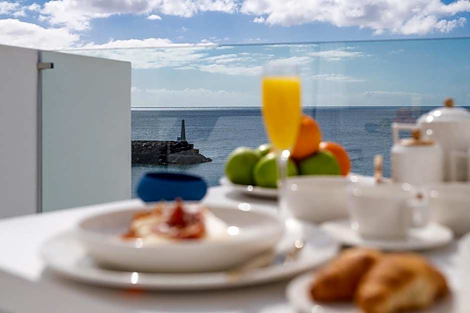 Royal Marina Suites Boutique Hotel