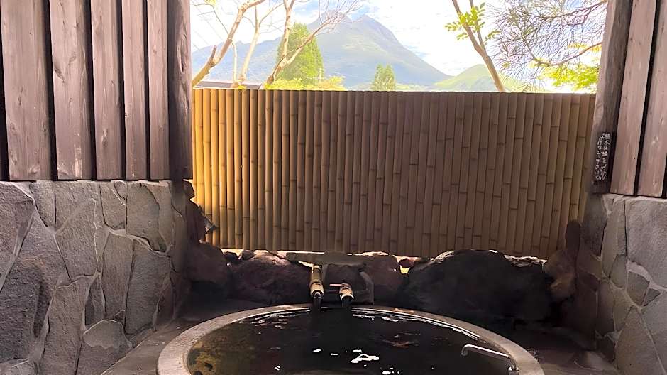 Yufuin Ryokan Nogiku