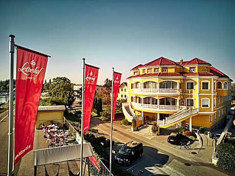 Donauhotel Lettnerhof