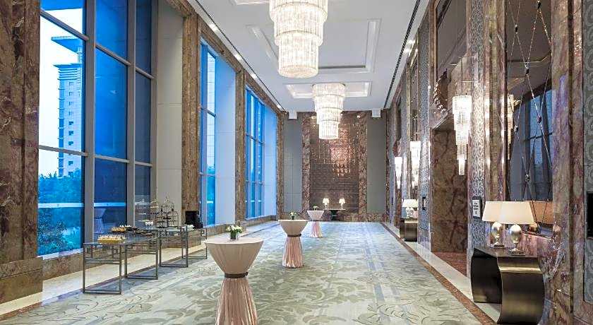 Sheraton Qingdao Jiaozhou Hotel