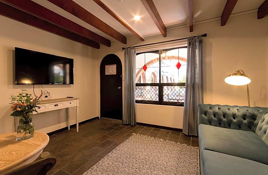 The Manor Basket Range