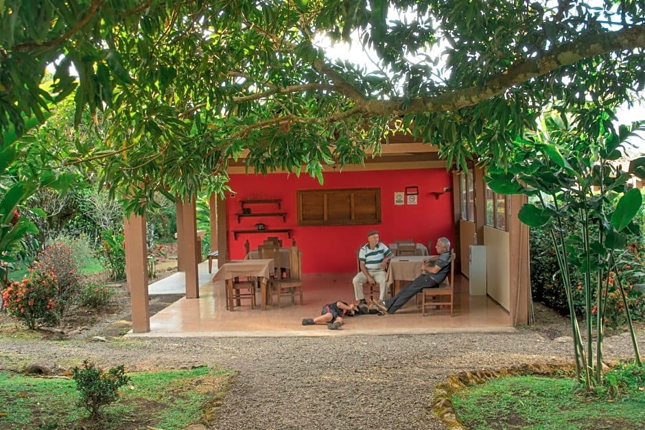 Paraiso Volcano Lodge