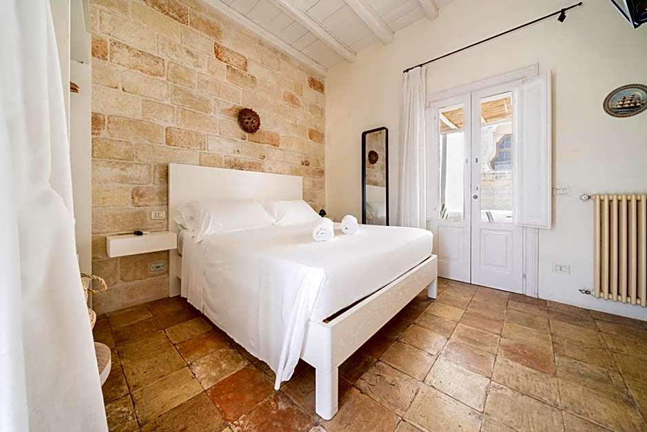 Antico Mondo Rooms & Suites