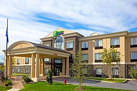 Holiday Inn Express Hotel & Suites Chester By IHG