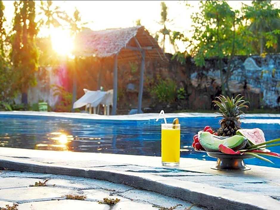 Mahkota Hotel Genteng