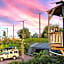 Parrot World - Les Lodges