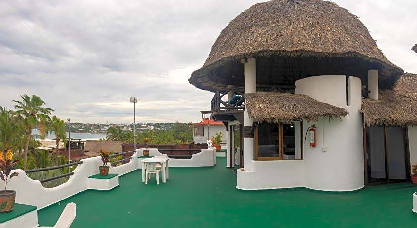 Hotel y Bungalows Acuario