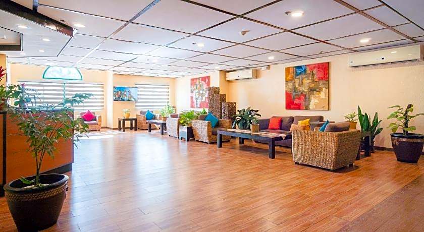 Microtel by Wyndham Cabanatuan