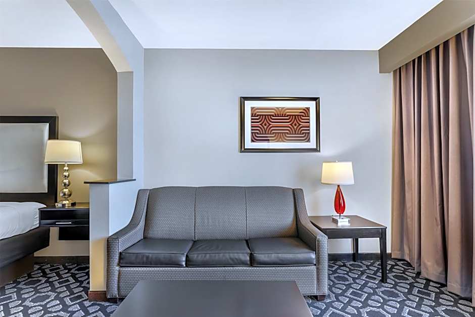 Best Western Plus Laredo Inn & Suites