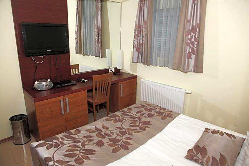 Hotel Aquapark Žusterna