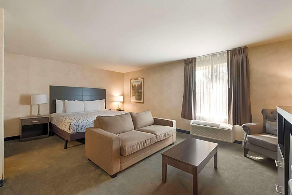 SureStay Plus Hotel by Best Western SeaTac Airport