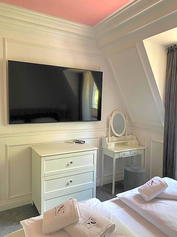 Monte Carlo Boutique Hotel