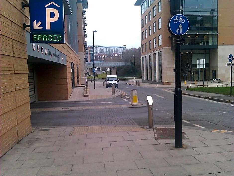 ibis Sheffield Centre