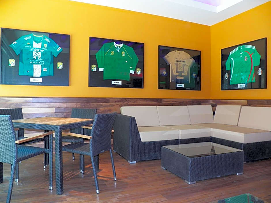 Holiday Inn Leon Plaza Mayor By IHG