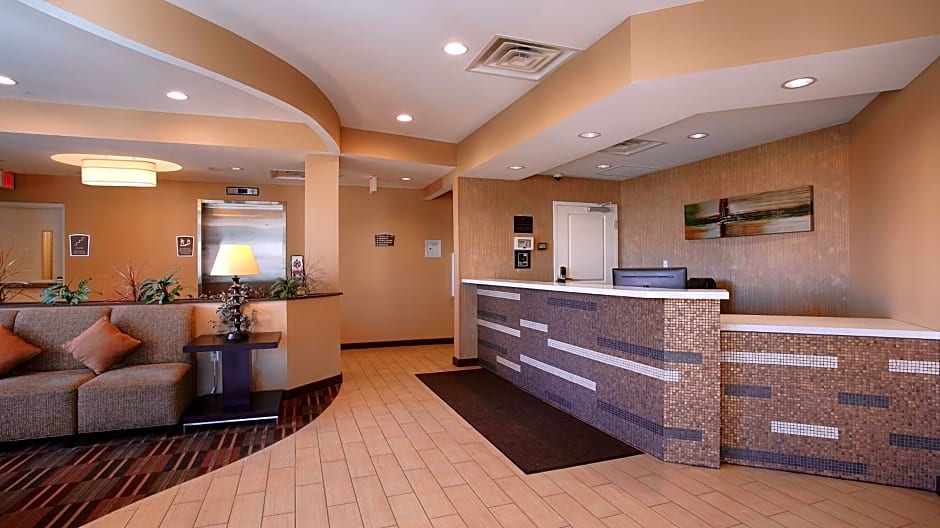 Best Western Plus College Park Hotel