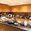 Pomeroy Inn & Suites Fort St. John