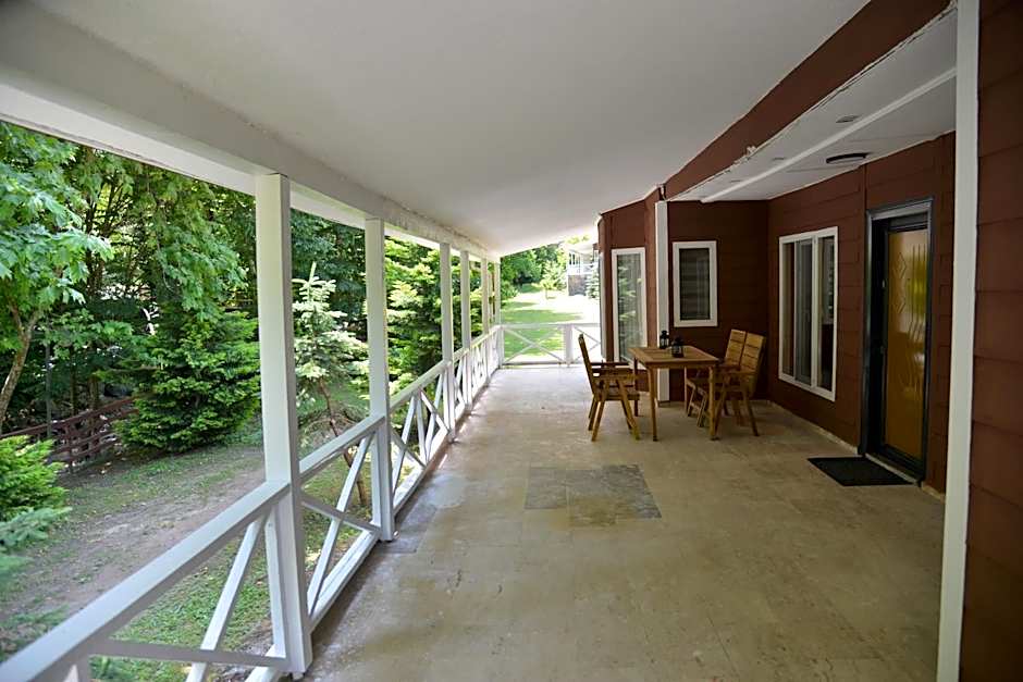 Feel & Live Hotel Villas Restaurant Sapanca