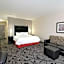 Hampton Inn By Hilton & Suites Roanoke Airport VA