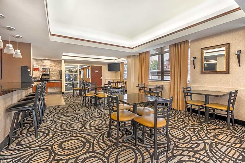 Best Western Plus Louisville Inn And Suites