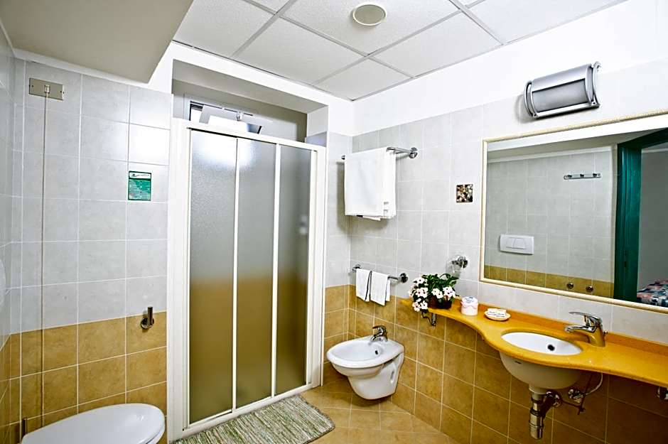Hotel Granada