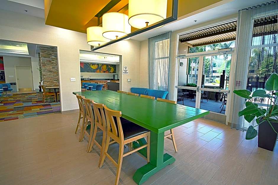Fairfield Inn & Suites by Marriott San Jose Airport