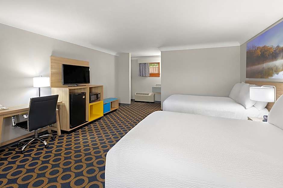 Days Inn by Wyndham Wauseon