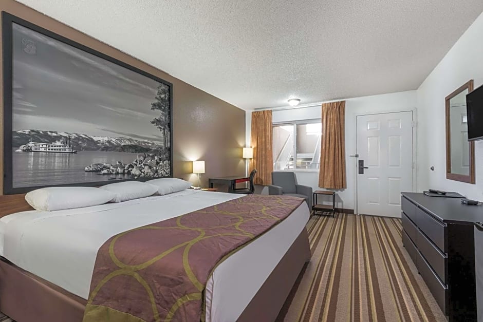 Super 8 by Wyndham Fernley