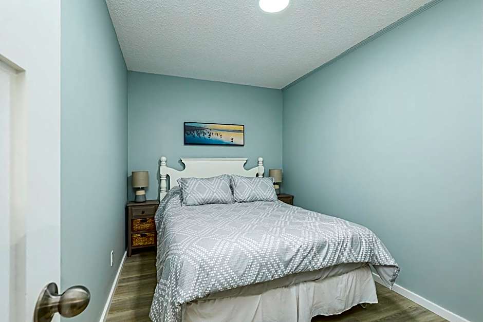 The Alpine - Central Collingwood Condo