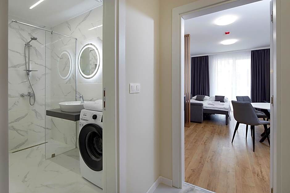 Bellicity Apart Complex