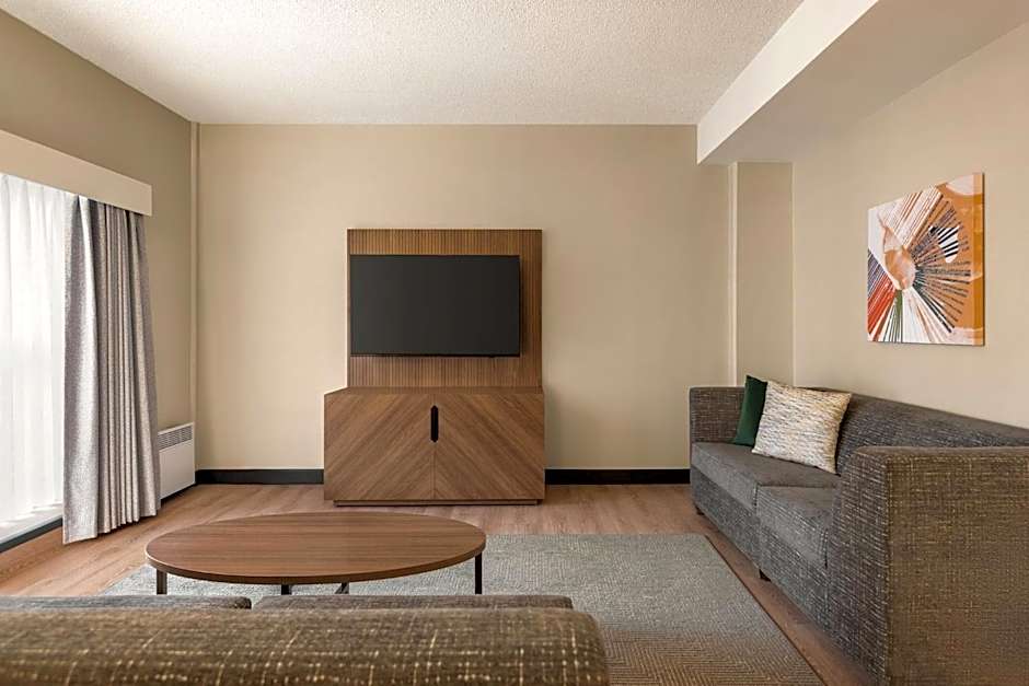 Holiday Inn & Suites Vancouver Downtown By IHG