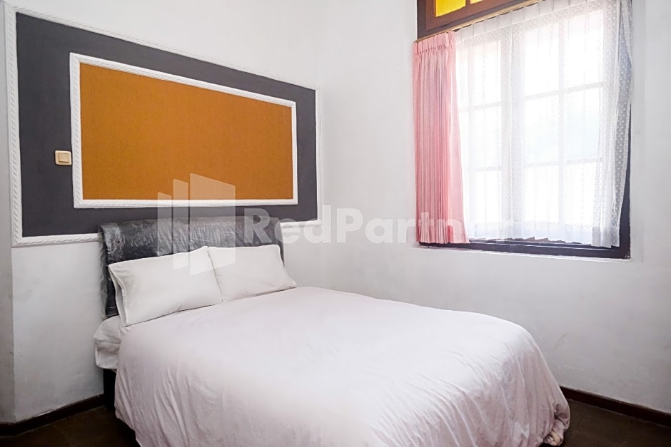 Hotel Limaran 1 Syariah Malioboro Mitra RedDoorz