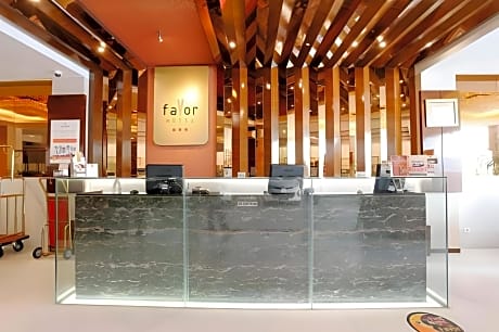 Favor Hotel Makassar City Center by LIFE