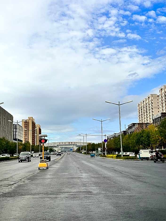 Hanting Hotel Chifeng Station Songshan Wanda Plaza