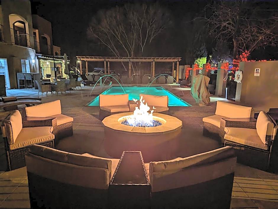 Arroyo Pinion Hotel, Ascend Hotel Collection