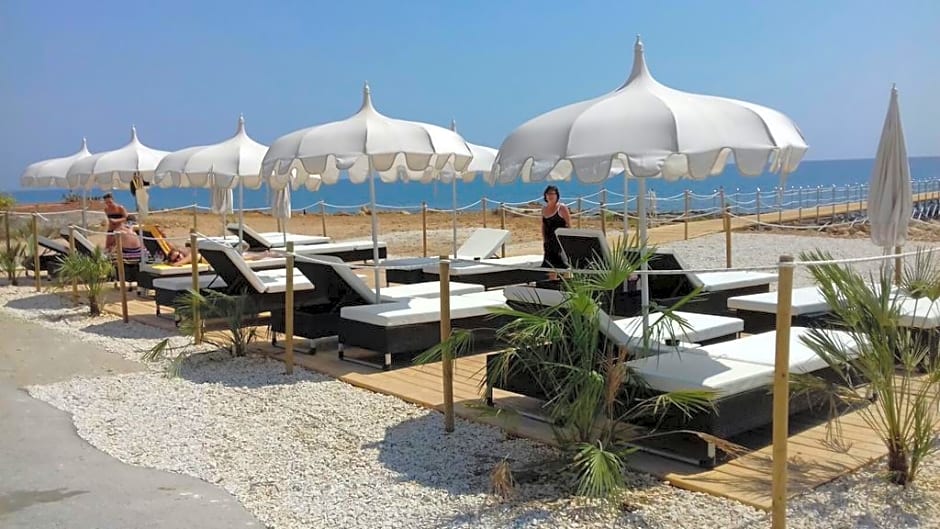 Hotel Calabernardo Noto Marin