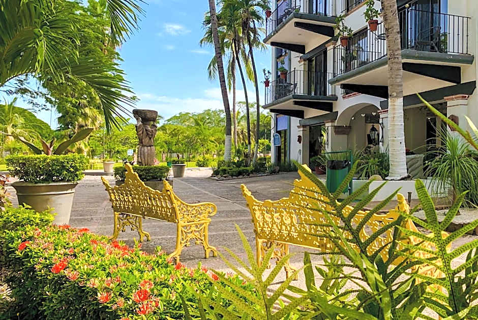 Puerto de Luna Pet Friendly and Family Suites