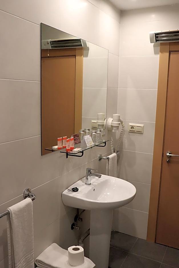 Hotel Acosta Ciudad de la Música