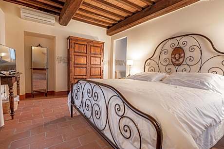 Suite with Spa Bath